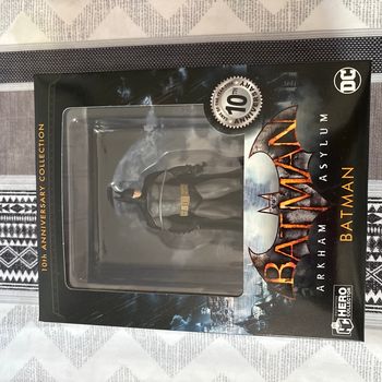 Figurine