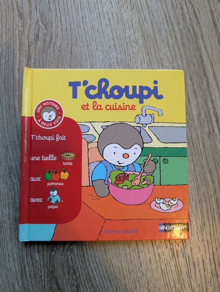 Livre T'choupi et la cuisine. Très bon état