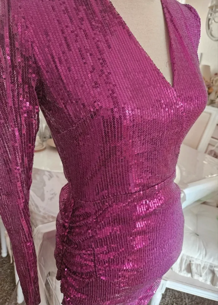 Robe rose fushia à sequins Jestoms Taille M - photo numéro 2