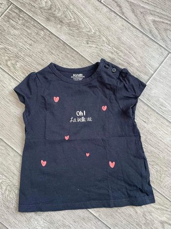 T-shirt marine, coeur rouge Kiabi 9 mois