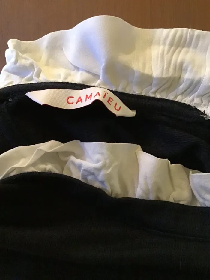 Pull marine à petits carreaux noirs avec chemise intégrée - photo numéro 4