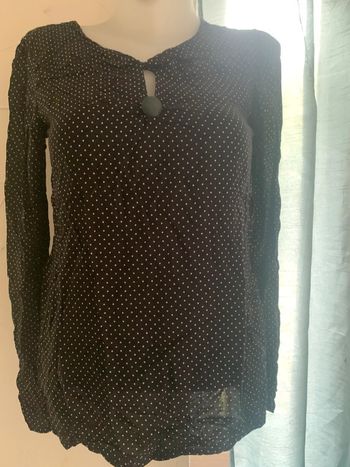 Blouse Camaïeu noir à pois blanc taille 40