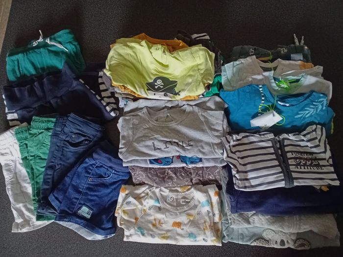 Lot Vêtements d'été 9 mois - photo numéro 7