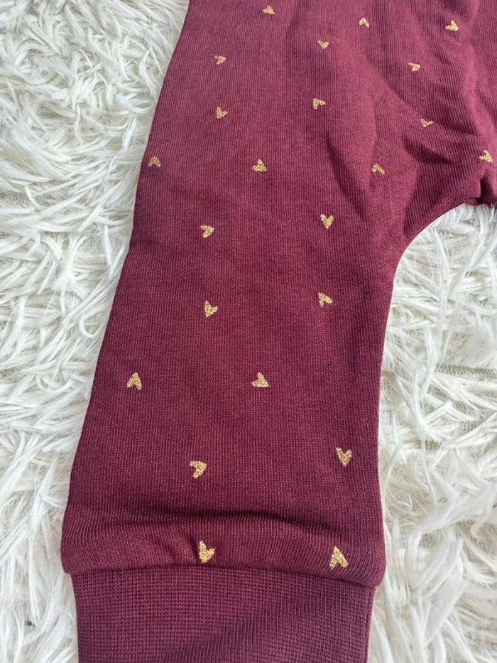 Pantalon molleton bordeaux et cœur guppy taille 6 mois - photo numéro 2