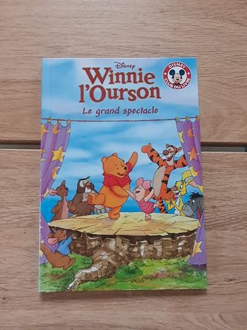 🌸 Livre disney club du livre 🌸 Winnie l'ourson : le grand spectacle 🌸