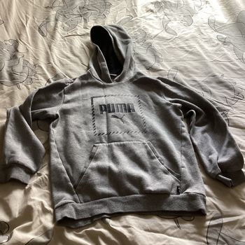 Pull à capuche 11/12ans