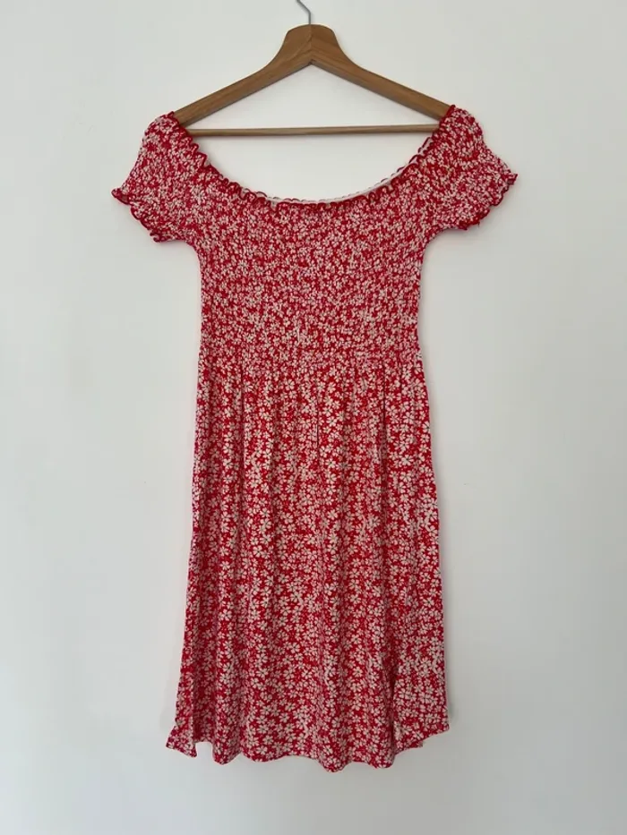Robe fleurie épaules dénudées femme Stradivarius - photo numéro 4