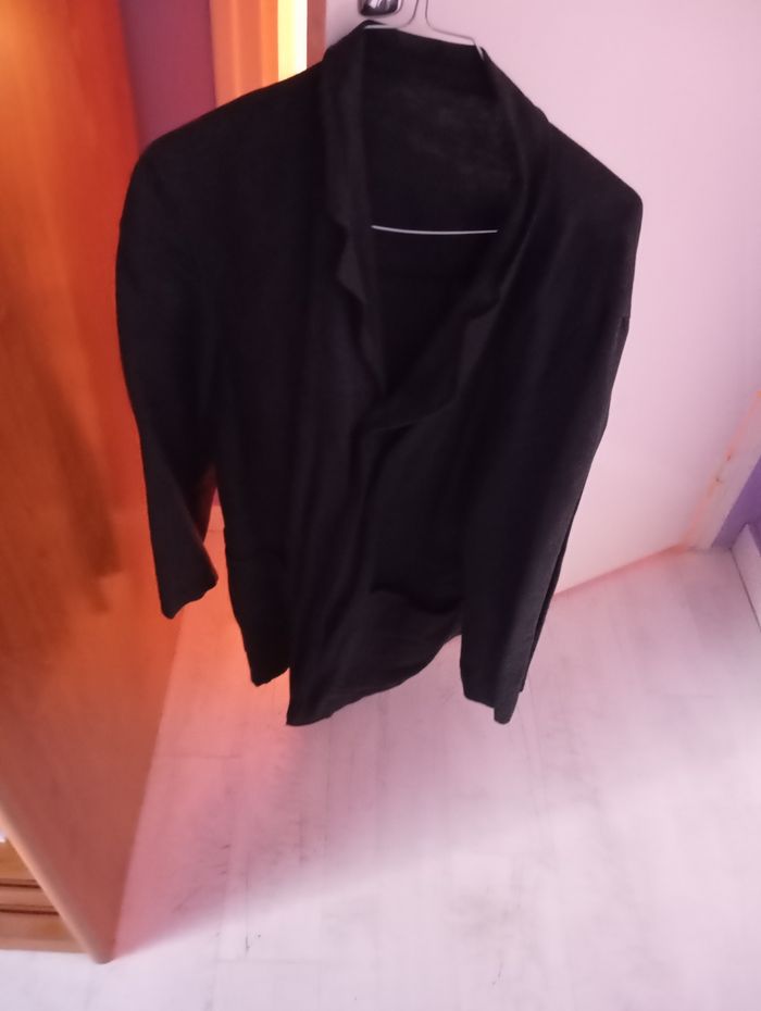 Divers vêtements - photo numéro 3