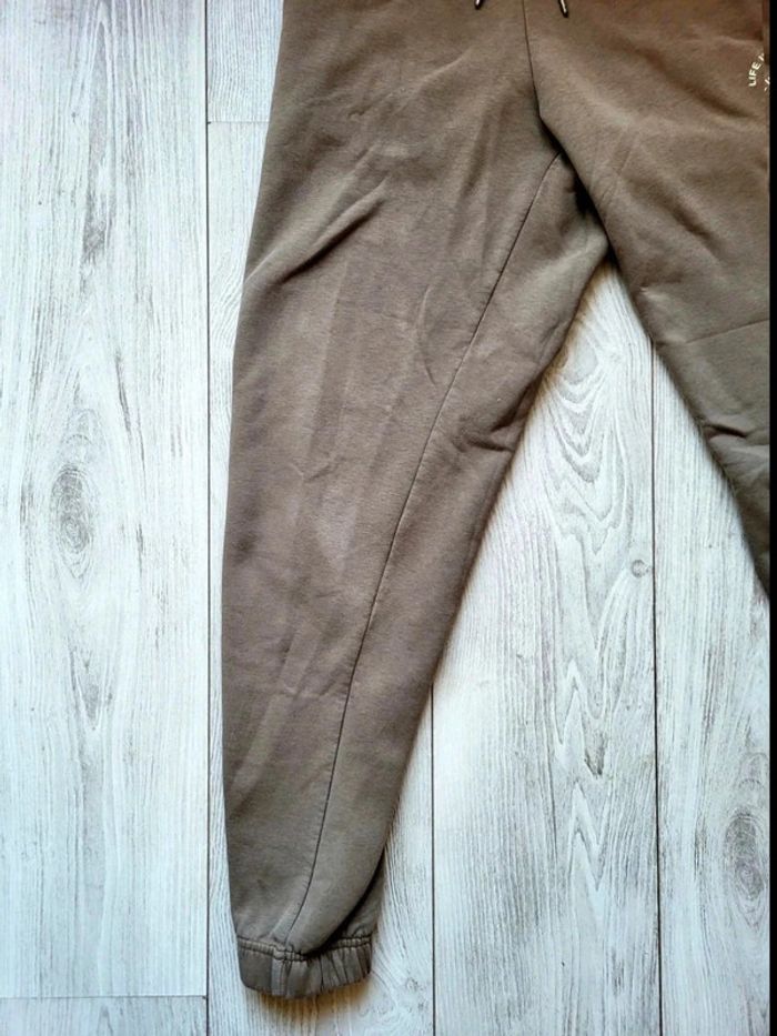 Jogging marron New Balance – Taille M – Coton doux – Logo brodé – Style streetwear détente - photo numéro 2