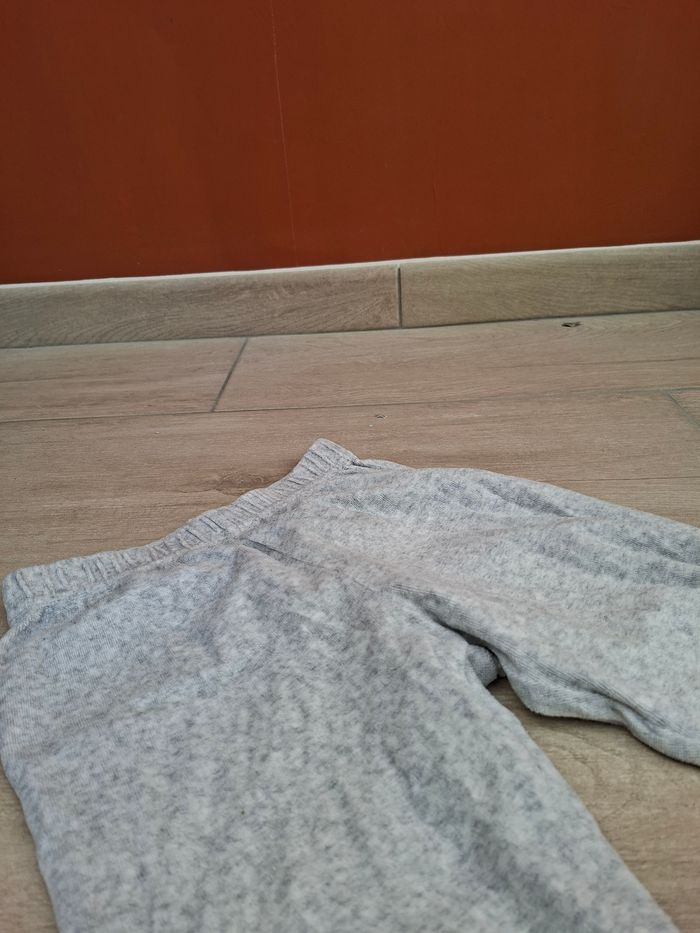 Lot de pyjamas - photo numéro 6