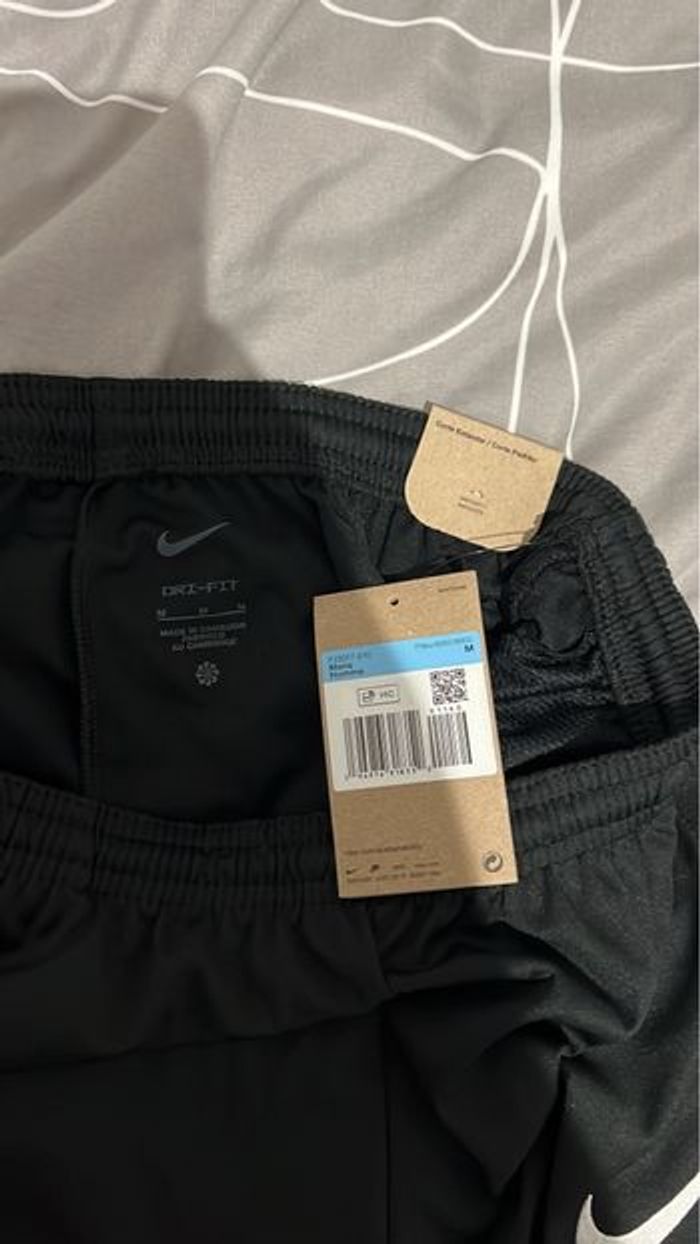 pantalon nike noir - photo numéro 3