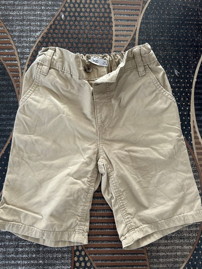 Short 5 ans - photo numéro 2