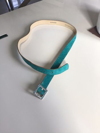 Ceinture boucle à strass turquoise
