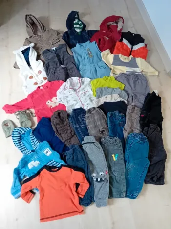 Lot vêtements garçon 12 mois