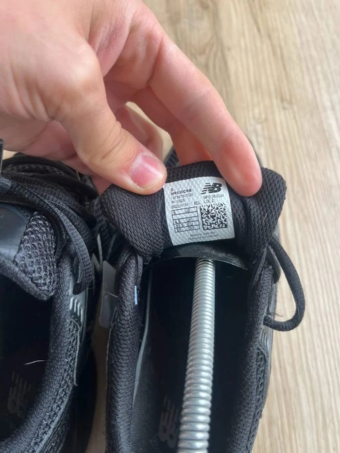 New Balance 530 Triple Black 37,5 - photo numéro 5