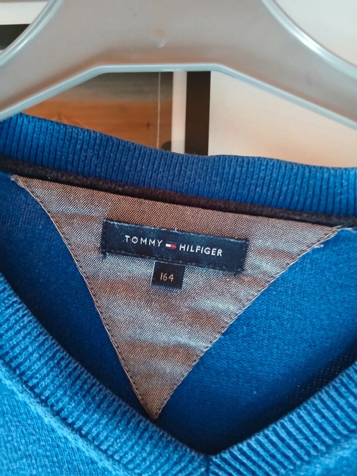 Pull tommy hilfiger 14 ans - photo numéro 3