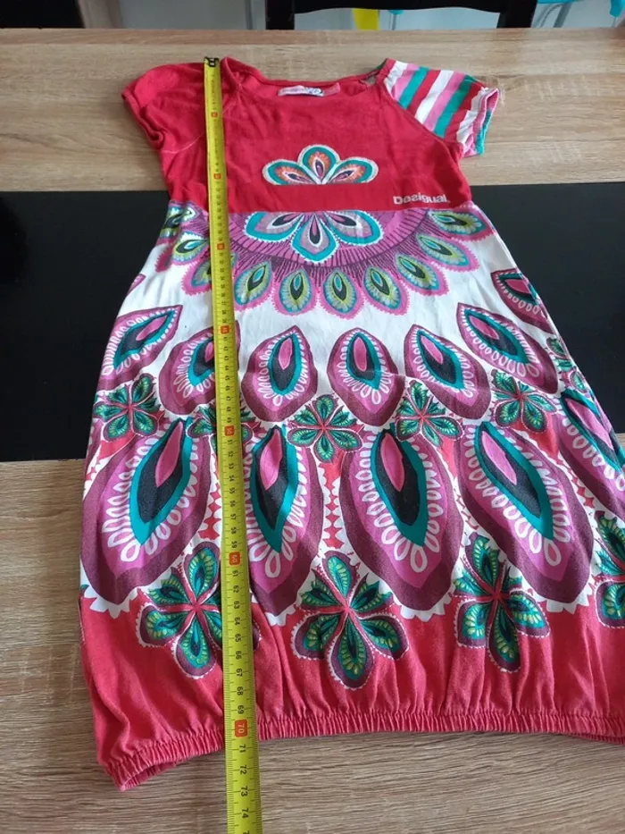 Robe desigual rouge /rose T.9/10 ans - photo numéro 7