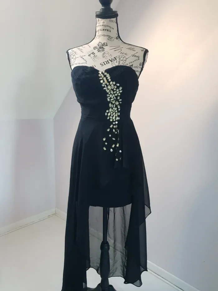 🖤 Robe bustier noire asymétrique – Eva & Lola – Taille S – Très bon état - photo numéro 3