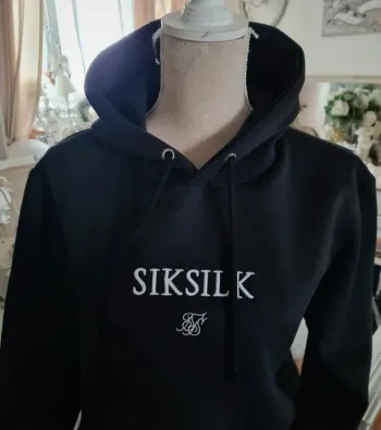 Sweat shirt noir à capuche Siksilk Taille S