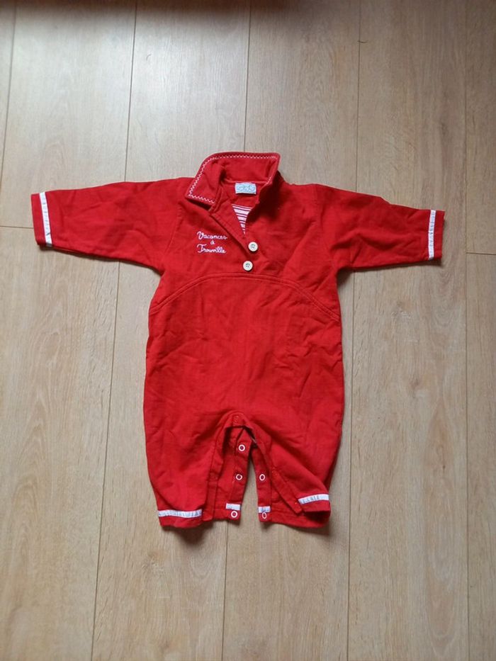 Combinaison rouge