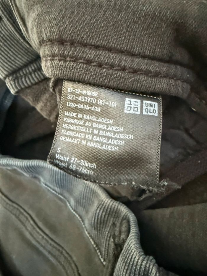 Pantalon noir Uniqlo - photo numéro 3