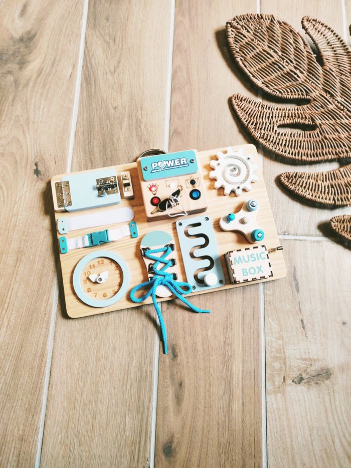 👋Planche/panneau d'éveil sensoriel  multi activités busy board en bois