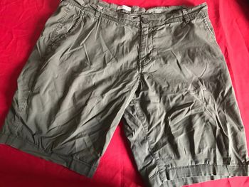 Short Bermudas type cargo marque Selected taille XL