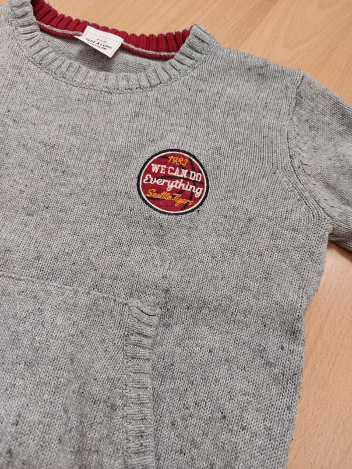 Pull gris moucheté poche devant - photo numéro 3