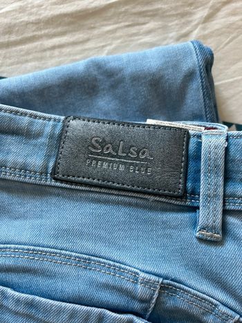 Jean salsa taille 40