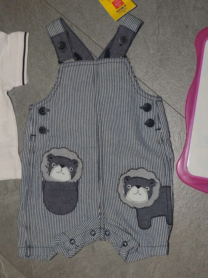 ensemble taille 6 mois neuf - photo numéro 3