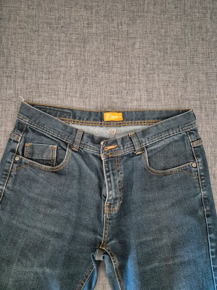 Jean femme Taille 44 - photo numéro 3