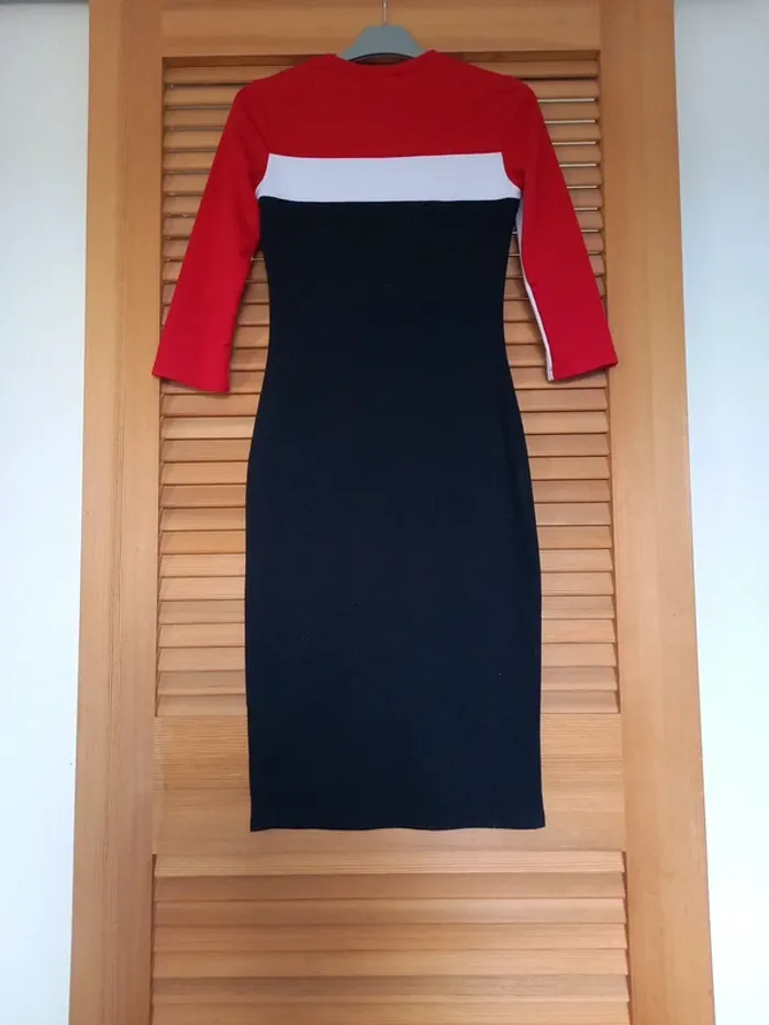 Robe zara - photo numéro 2