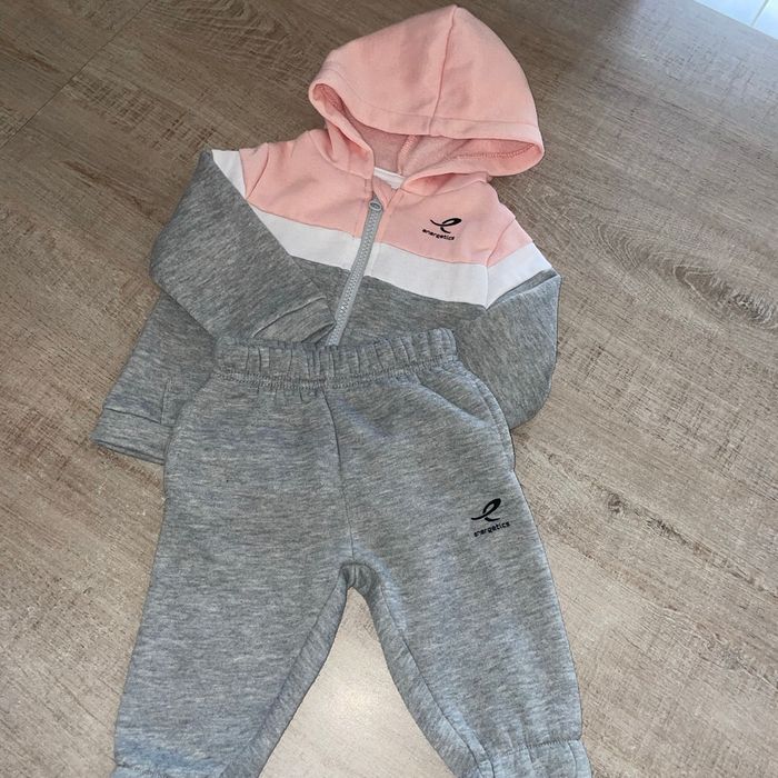 Survêtement bébé fille