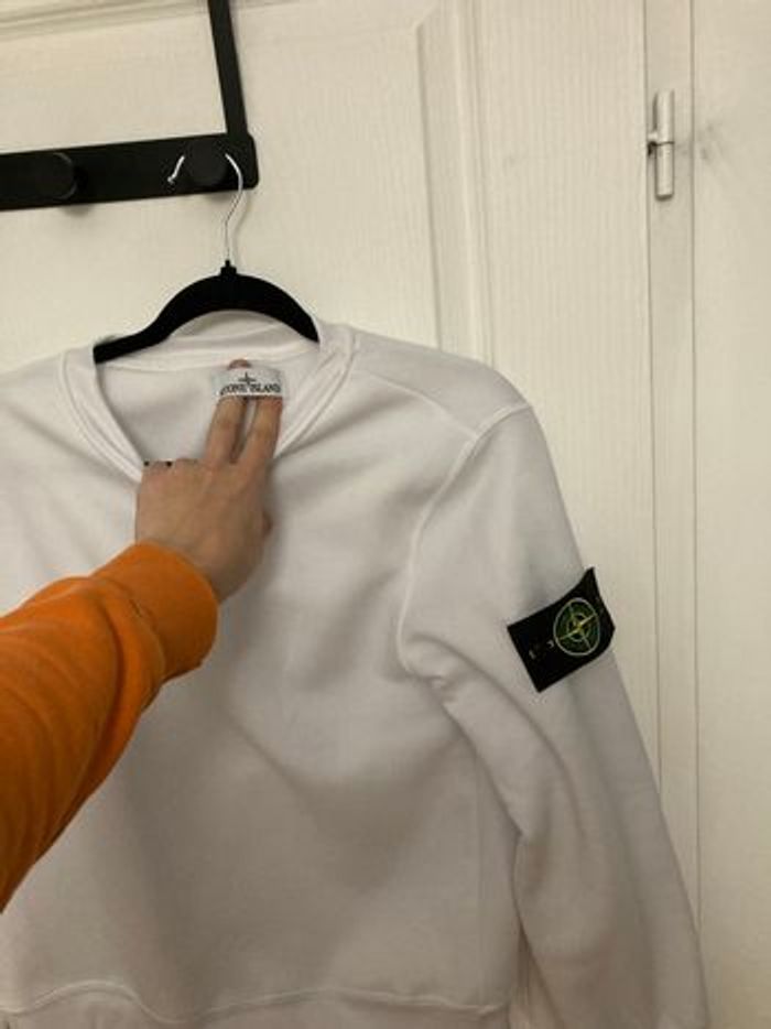 Pull ston island blanc