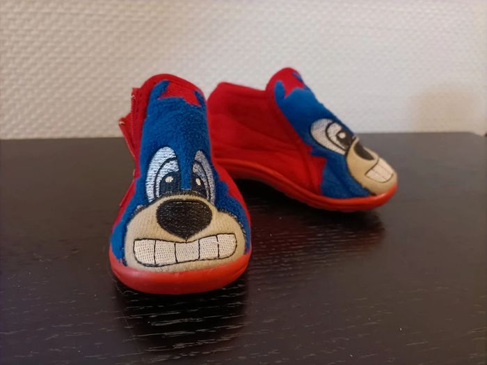 Chaussons taille 20