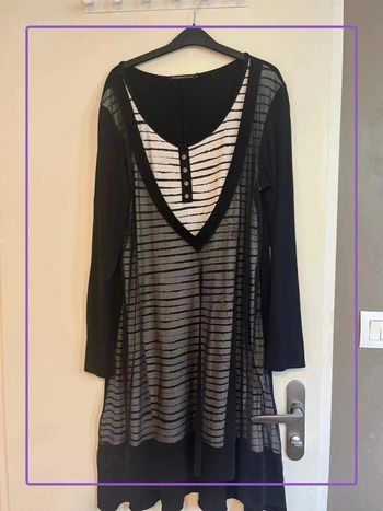 Robe Tunique, taille 42 La mode est à vous La mode est à vous