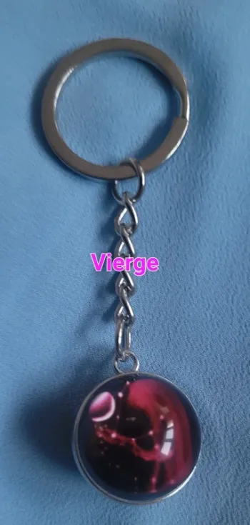 Porte-clés astrologique vierge constellations