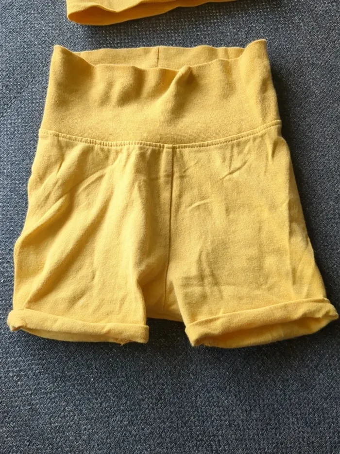 Ensemble short et bonnet Winnie l'ourson 6 mois - photo numéro 3