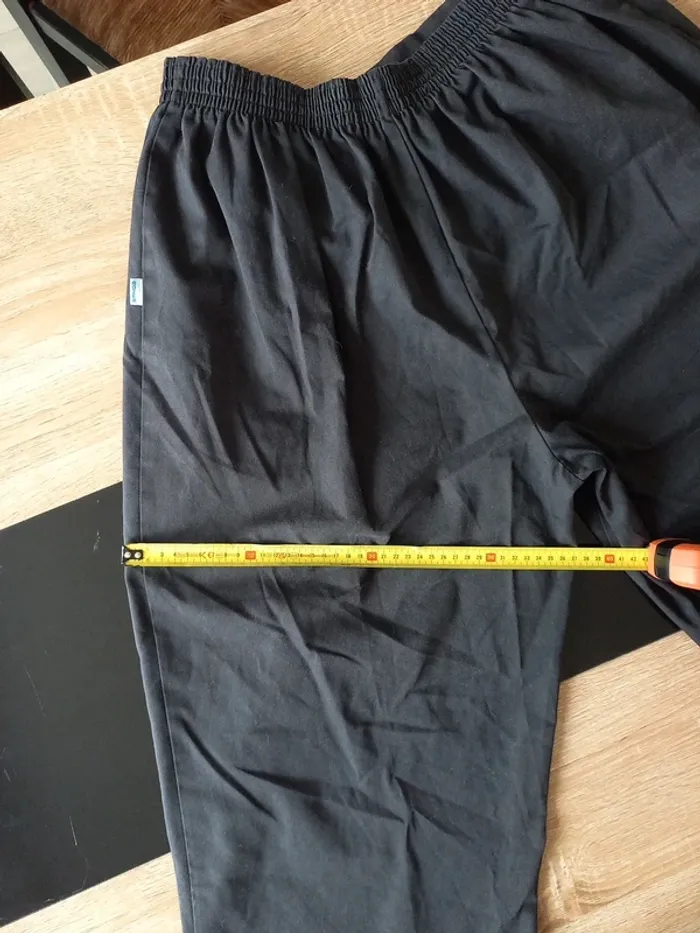 Panta-court noir T54 - photo numéro 8