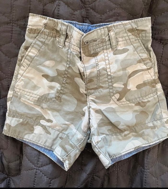 Short Baby Gap 18-24 mois - photo numéro 2