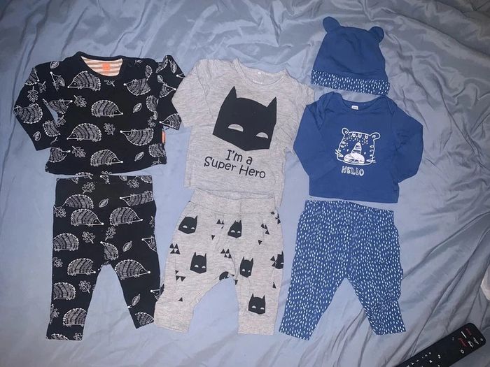 Lot ensemble naissance neuf