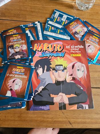 Lot Naruto Shippuden Panini – Album + 50 Pochettes Neuves + Poster Inclus
