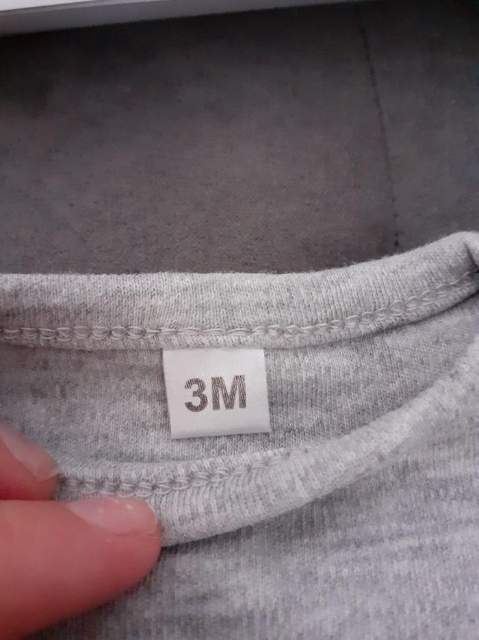 Tee-shirt - photo numéro 2