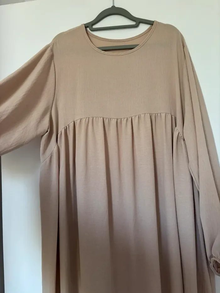 Abaya beige en jazz neuve - photo numéro 3