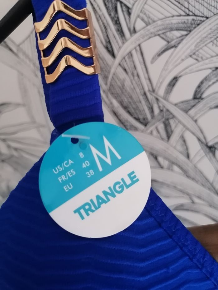 Haut de maillot de bain neuf bleu électrique taille M - photo numéro 3