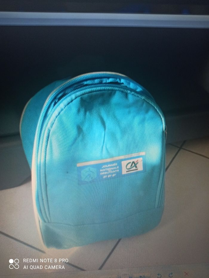Sac à dos bleu neuf