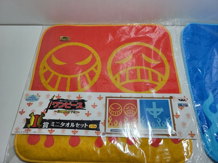 One Piece Lot de 2 Serviette Towel 25X25 CM - photo numéro 2