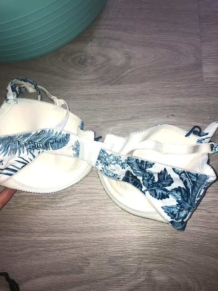 Soutien gorge Charlott 90 C - photo numéro 2