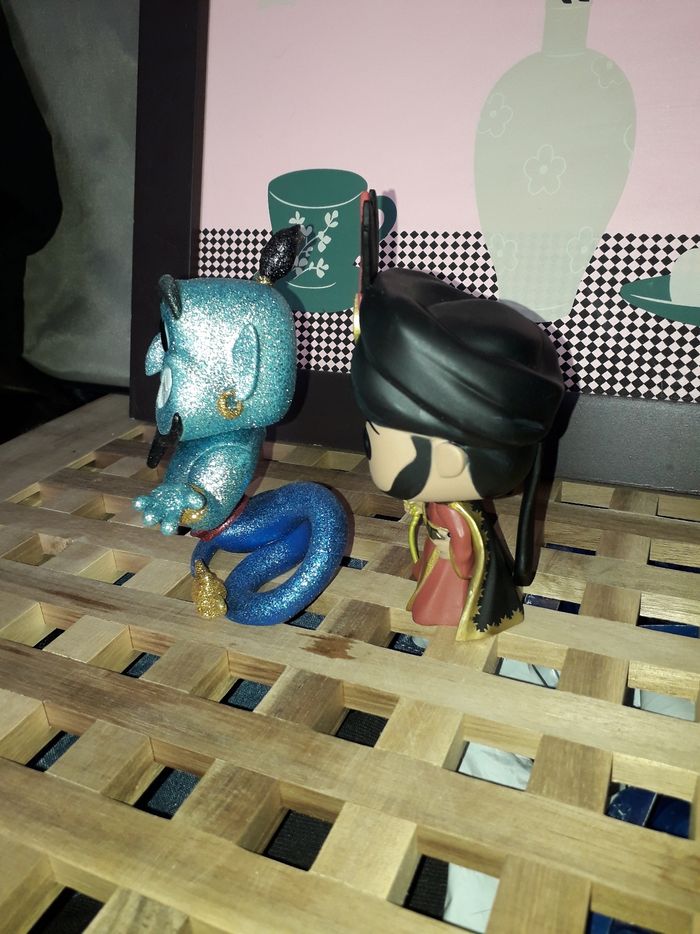 Lot de 2 Funko Pop Disney : Jafar The Royal Vizier #542 , Genie With Lamp Diamond Collection #476 - photo numéro 3
