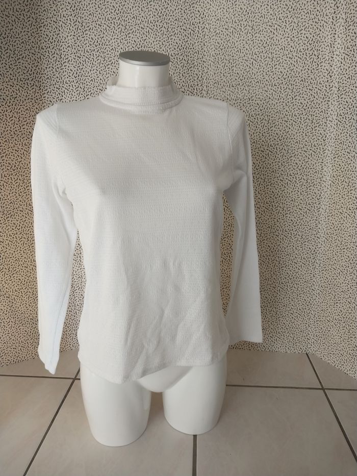 Haut blanc manches longues Kiabi – Taille M